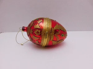 Vintage Christmas Ornament Red Gold Glitters Trinket Box Egg Jeweled Plastic - Picture 1 of 9