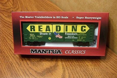 MANTUA CLASSICS/MRC 41' STEEL BOX CAR READING (flag-red door) #19812 HO SCALE - Image 1 of 2