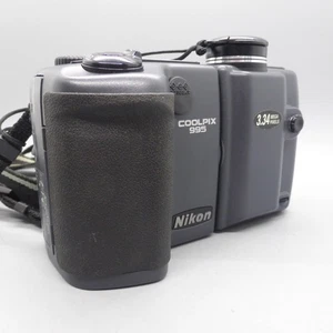 Cámara digital Nikon Coolpix 995 3,2 MP negra probada - Imagen 1 de 10