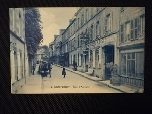CPA 61 DOMFRONT - Rue d'Alençon - Imagen 1 de 2