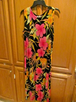 *COLDWATER CREEK Women SZ PL Stretchy Floral Long Sleeveless Dress BLACK/PINK - Image 1 of 3