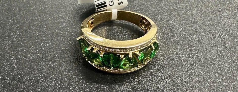 Anillo tsavorita oro amarillo 14k con diamantes Foto 1 de 3