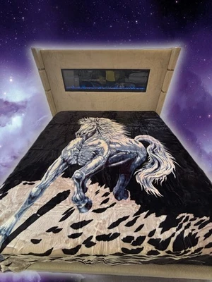 BM94 Solaron Blanket Korean Mink - Horse Black King  - Image 1 of 4