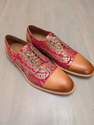 Brand New TAFT Jack Dress Shoes in Red Paisley Jacquard Size 9 - Image 1 of 4