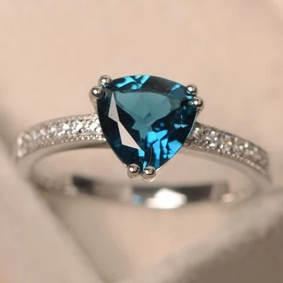 4.50carat Trillion Natural Topaz and Diamond Gemstone Ring 18K White Gold Plated - Image 1 of 4