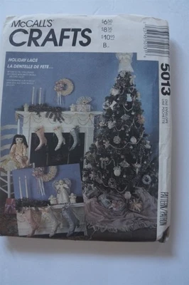 McCalls 5013 Christmas Holiday Lace Stocking Tree Skirt Stocking Sewing Pattern - Image 1 of 2
