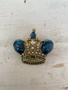 B&W, Butler & Wilson, Crown Brooch - Picture 1 of 3