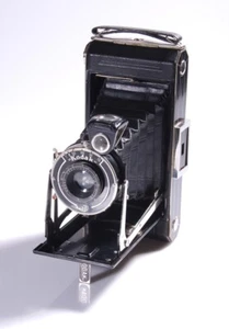 KODAK 616 FOLDING CAMERA - Picture 1 of 6