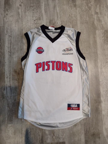 Vintage 2004 Majestic RICHARD HAMILTON DETROIT PISTONS NBA Champions JERSEY M Cover
