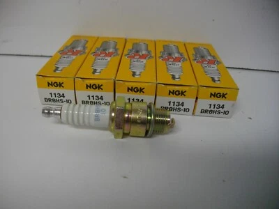 NGK BR8HS-10 / 1134 spark plug factory pack of 5 each - Image 1 of 4