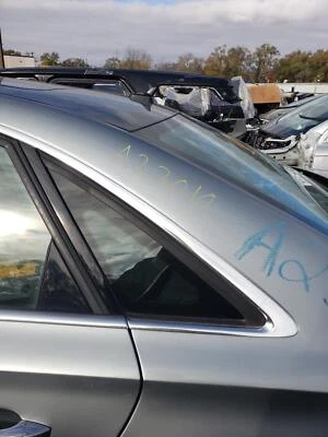 11 12 13 14 15 AUDI A8L: Cuarto izquierdo ventana LWB, sin cristal laminado Foto 1 de 4