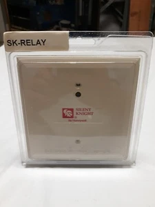 Módulo de relé direccionable Silent Knight SK-RELAY - Imagen 1 de 2