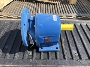 Bonfiglioli Concentric Gear Reducer 10.18-1 Ratio , MAS 35/P, New Old Stock - Picture 1 of 9