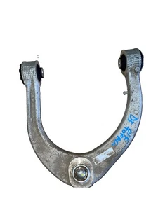 Discovery 5 L462 3.0 TDV6 Diesel Front Top Suspension Arm Right Hand LR113262 (D - Picture 1 of 14