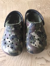 Kids’ Crocs Camouflage Faux Fur Lined Clog Size C11