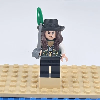 LEGO Piratas del Caribe Angélica Minifigura POC006 COMO NUEVO Foto 1 de 4