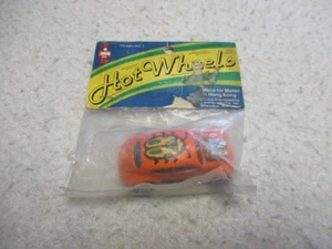 HOT WHEELS REDLINE ORANGE CUSTOM VOLKSWAGEN BUG WISCONSIN TOY W/ BAGGIE CAR 1967 - Picture 1 of 6
