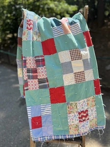 Vintage Patchwork Quilt Machine Stitched BOHO Farmhouse Chic 63x78 *READ* - Picture 1 of 15