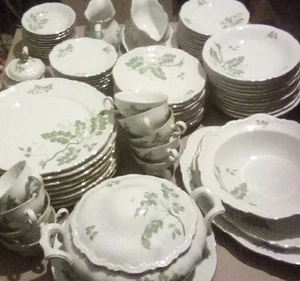 Set piatti Bavaria Mitterteich foglia verde bordo oro 90 + pezzi Germania vintage - Foto 1 di 21