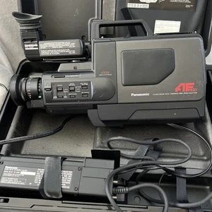 Panasonic AF Piezo AG-170 VHS Reporter Camcorder w/ Case - Untested , Part Only - Picture 1 of 10