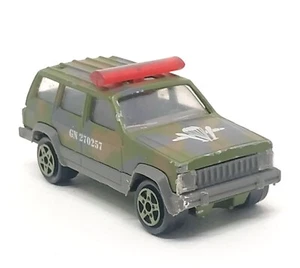 Majorette Jeep Cherokee 224 Militar GN270257 Verde Ejército 1/60 (3") Usado - Imagen 1 de 7