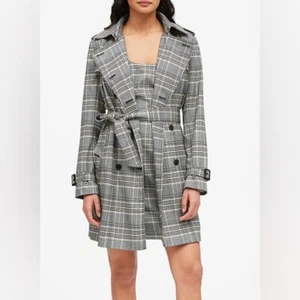 Gabardina clásica a cuadros Banana Republic de doble botonadura / TALLA XS - Imagen 1 de 9