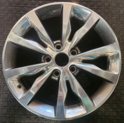 Llanta de aleación 18" Dodge Durango Factory OEM GRIS PULIDO 18x8 2014-2018 Foto 1 de 4