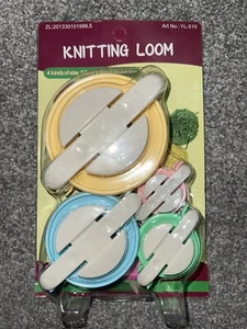 Pompom Maker Strickwebstuhl 4 Größen Bommel Maker Kit Handwerk Fuzz Ball Werkzeug UK - Bild 1 von 2