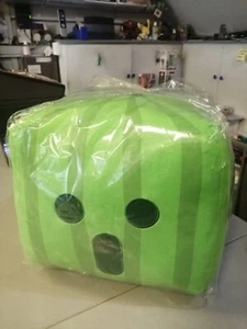Cojín cuadrado oficial Final Fantasy Cactuar - nuevo - Imagen 1 de 3