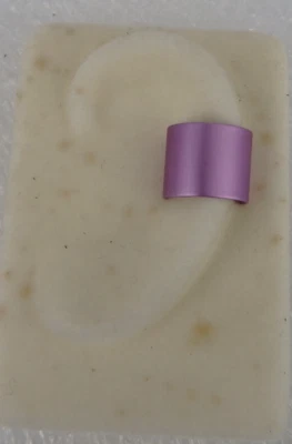 Neugablonz: Ohrklammer/Ohrclip um 1970er Jahre (116217) - Bild 1 von 4