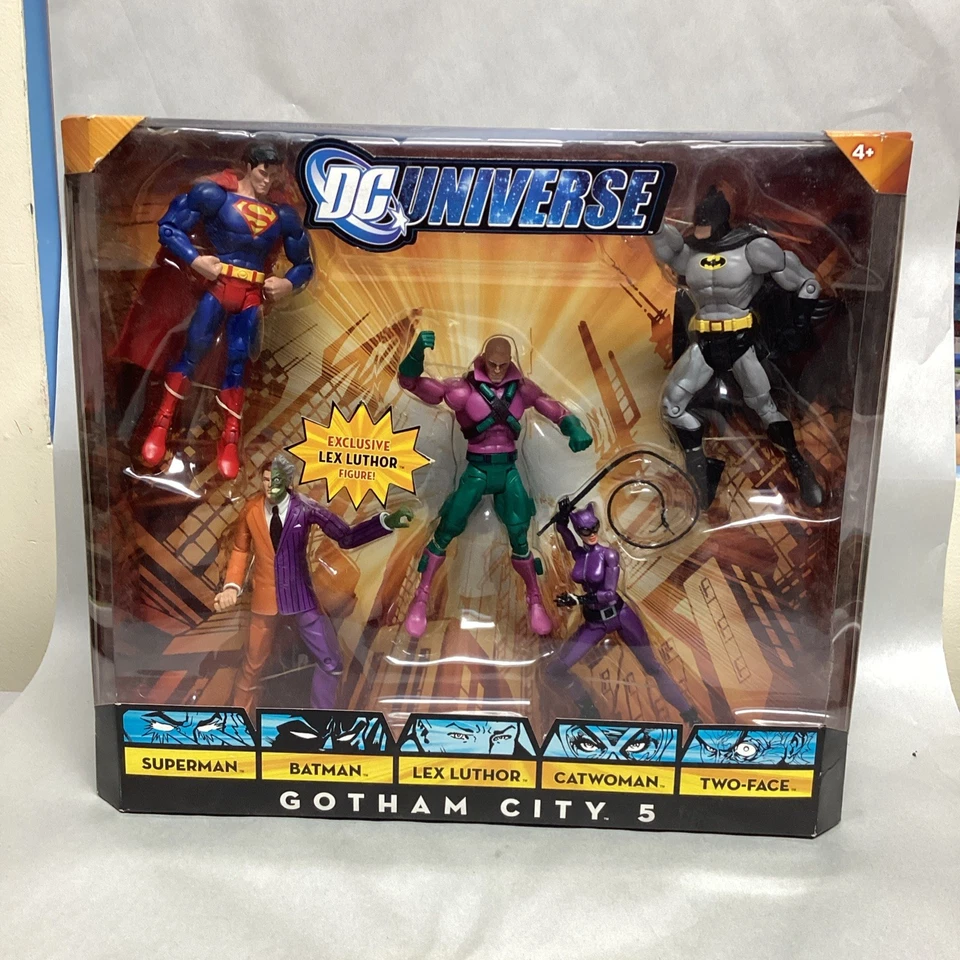 2009 Mattel DC Universe Classics Gotham City 5 Superman