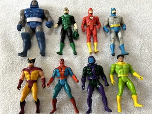 Vintage 1984 Marvel Secret Wars and DC Super Powers Lot Of 8 Figures - Picture 1 of 18