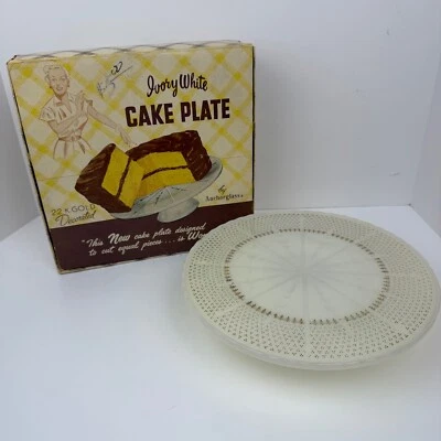 VTG Anchorglass Ivory White Pedestal Cake Plate 22K Gold Decor in Original Box - Image 1 of 4