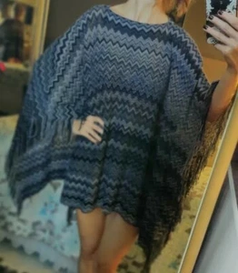 MISSONI 🖤 Black/Gray Crochet Knit Zigzag Fringe Crewneck Poncho Made in Italy - Picture 1 of 6