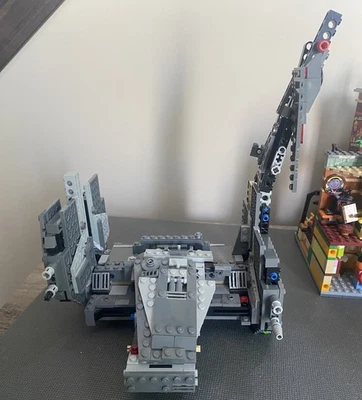 LEGO 75104 Star Wars Kylo Ren's Command Shuttle, Nave, COMO ESTÁ 40-50% Completo Foto 1 de 4