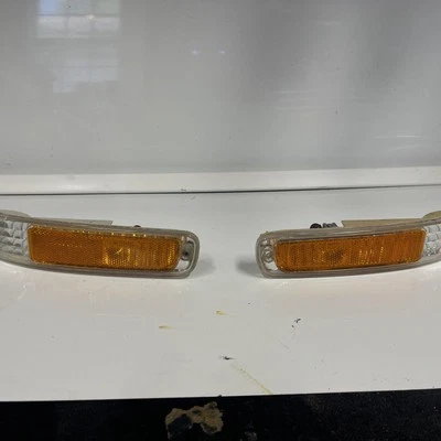 Conjunto de luz de señal de giro/marcadora lateral TYC 18-5391-01 se adapta a 98-01 Acura Integra Foto 1 de 4