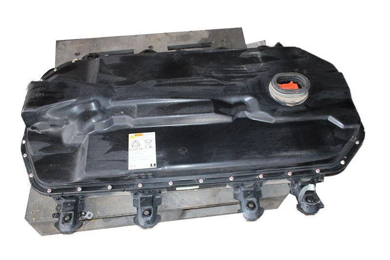 Battery MITSUBISHI OUTLANDER 18 19 20 - Image 1 of 4