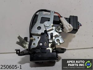 OEM 2001-2004 Toyota Sequoia 4.7L Rear Trunk Liftgate Lid Latch Lock Actuator - Picture 1 of 7