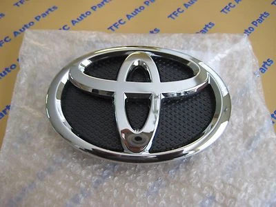 Toyota Yaris 4 puertas sedán parrilla delantera emblema original fabricante de equipos originales nuevo 2007-2016 Yaris Foto 1 de 4