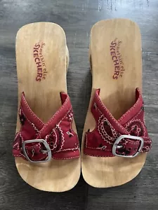 Vintage Y2K Skechers rot Bandana klobige Plateau Sandalen Pantoletten Schnalle Größe 6 - Bild 1 von 5