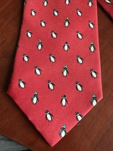Tommy Hilfiger Christmas Necktie 100% Silk Penguin Print Holiday Animal Red - Picture 1 of 5