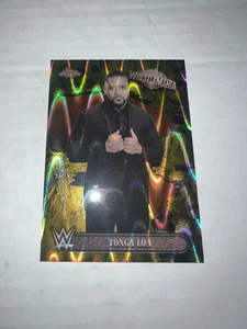 Tonga Loa 2025 Topps Chrome Cactus Jack Wrestlemania WWE Gold RayWave /50 22/50 - Bild 1 von 2