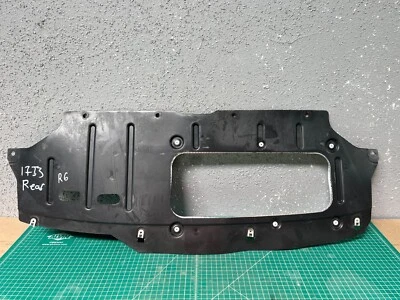 Protector contra salpicaduras protector contra salpicaduras protector contra salpicaduras protector contra vientre motor bmw i3 14-17 oem Foto 1 de 4