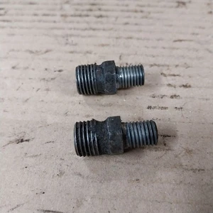 BSA M20 M21 M33 B31 B33 B34 A7 A10 Oil Pipe Crankcase Adaptor Pair, 65-2252 - Picture 1 of 3