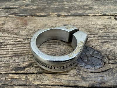 "Abrazadera de asiento de BMX Shadow Conspiracy 1-1/8"""  Foto 1 de 3