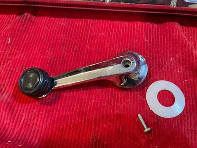 MANIJA MANIVELA VENTANA FORD 74-80 MUSTANG II PINTO D6ZB-6923342AA VINTAGE Foto 1 de 3