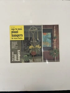 Vintage Macrame' Booklet How to Make Plant Hangers Lynn Paulin HP-420 - Picture 1 of 3