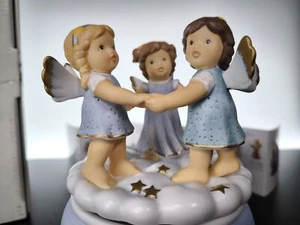Goebel caja de música Wintertanz Angel ⛄ caja de música Dancing Angels 66-877-27-5 embalaje original NUEVO - Imagen 1 de 16