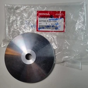 HONDA Genuine  Parts PCX 150 Drive Face 22102-K35-V00. CVT - Picture 1 of 6