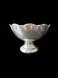 OLD TOWN Imports large wavy silver bowl/ soups/fruit!! 12"w x 9"t - Picture 1 of 4